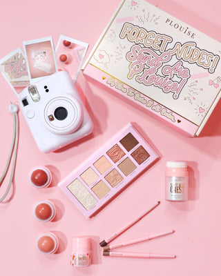 P.Louise Stuur mij naaktfoto's bundel