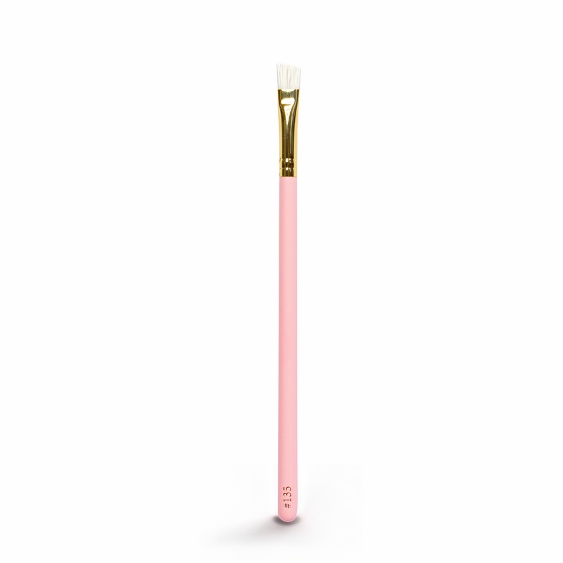 #135 Schuine Lip Definer-borstel