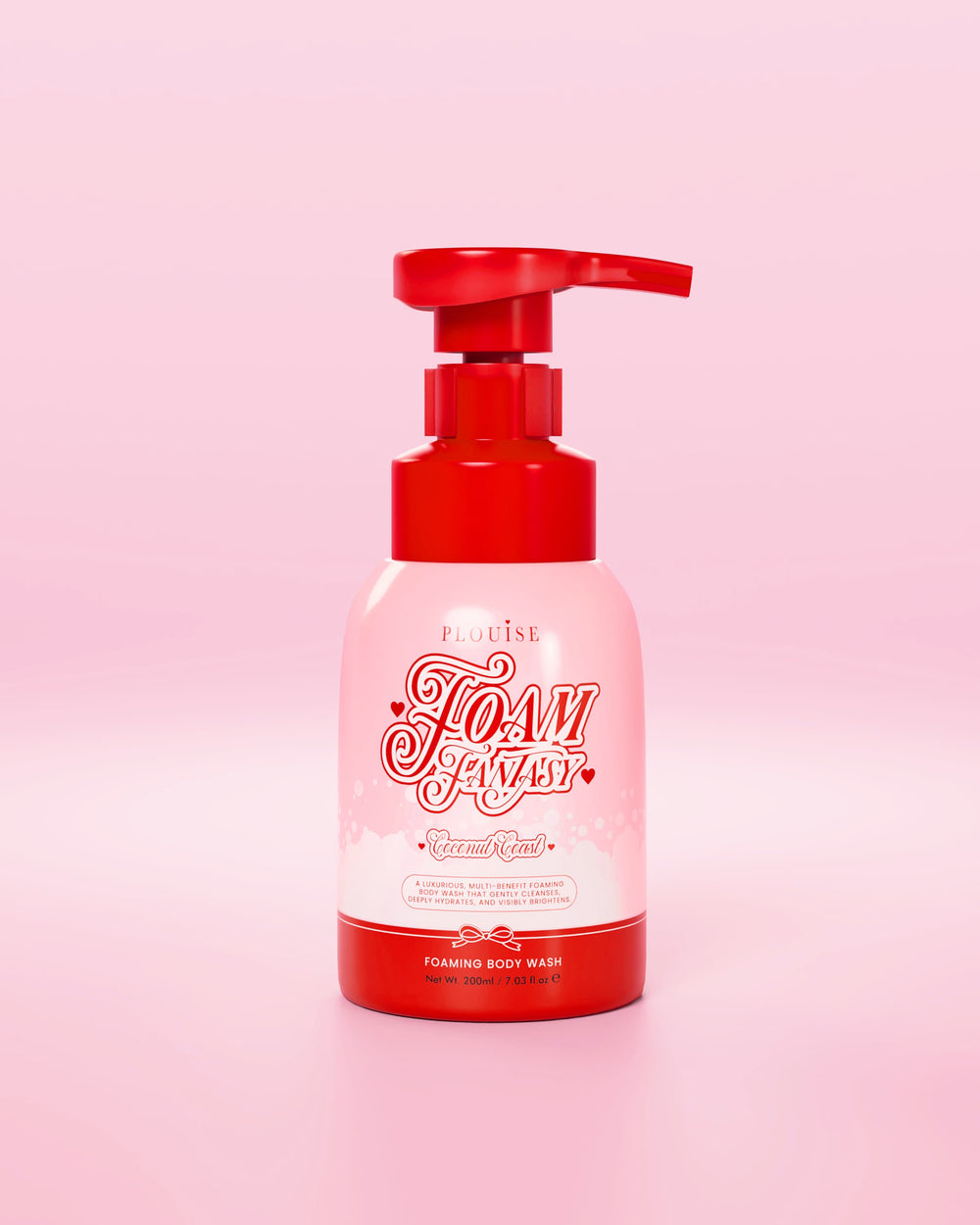 Rode en roze fles P.Louise Foam Fantasy body wash op een roze achtergrond